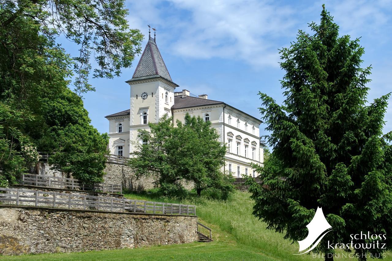 Bildungshaus Schloss Krastowitz Hotel Klagenfurt am Woerthersee Exterior photo